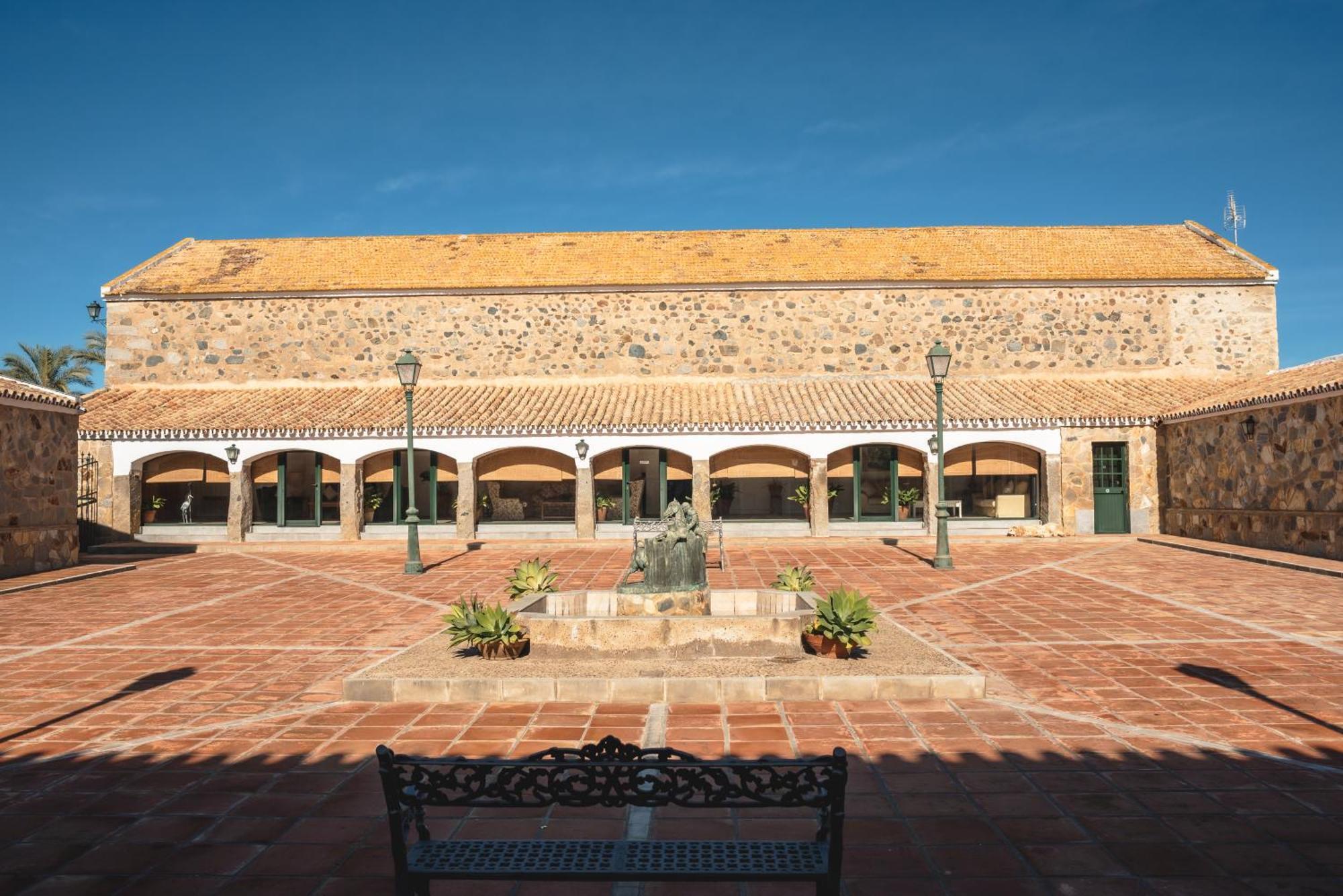Alojamiento Rural Finca Barral El Garrobo Dış mekan fotoğraf